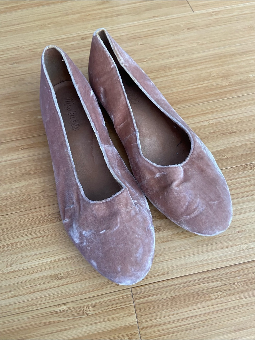 Madewell Velvet Ballet Flats in Dusty Mauve